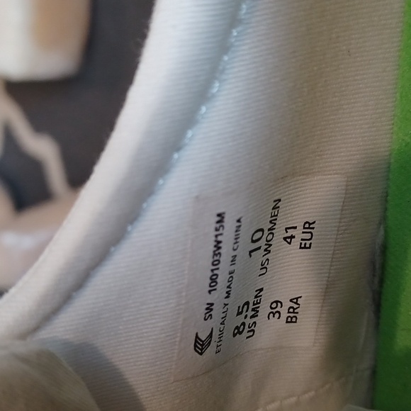 Cariuma White Polka Dot Canvas Oca Low Sneakers Women's 10 - Picture 15 of 15